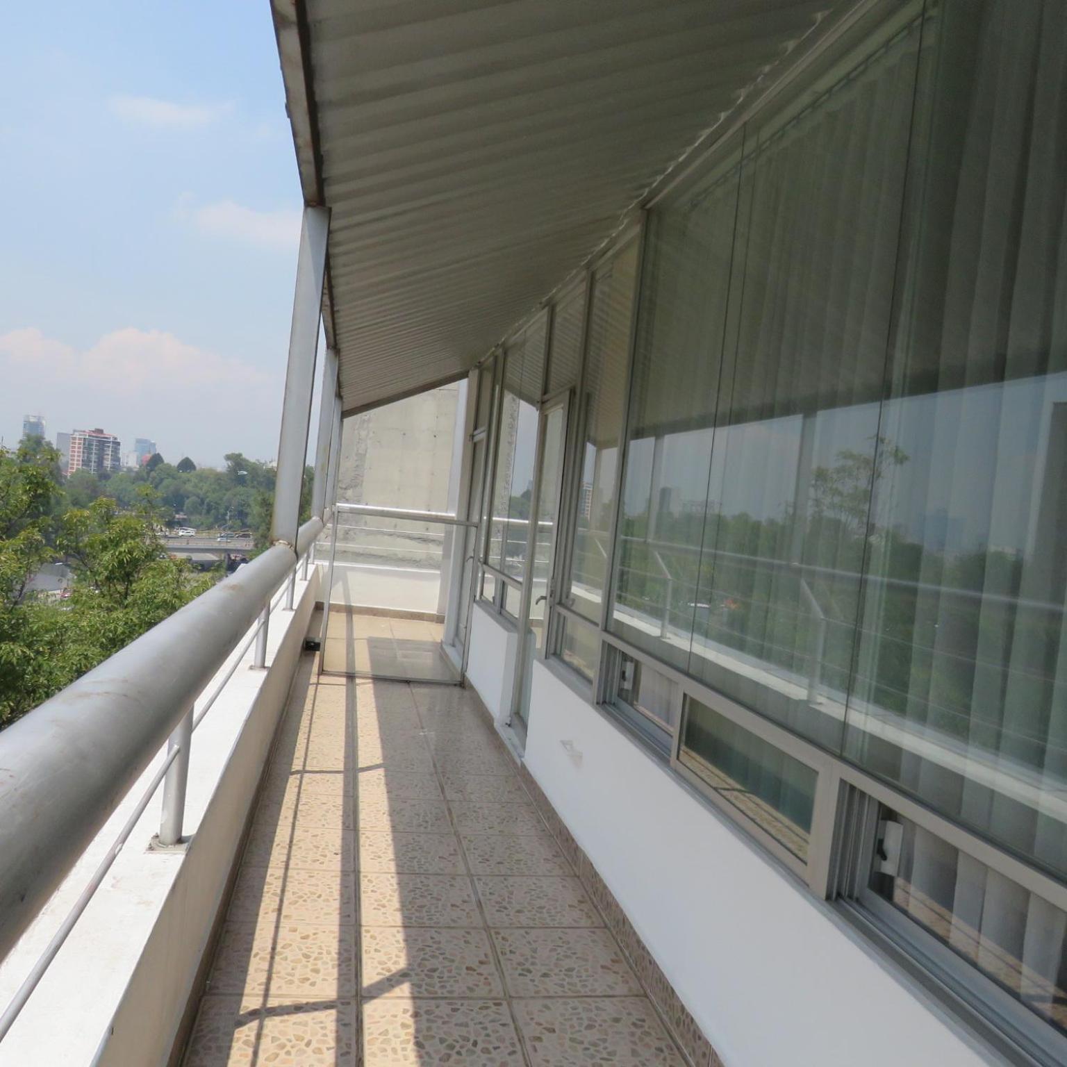 Suites Melchor Ocampo 445, Mexico City
